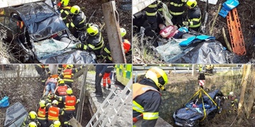 Zfetovaný a opilý řidič vytlačil auto řízené ženou do řeky