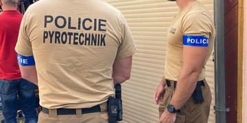 Policisté u muže nalezli funkční ruční granát