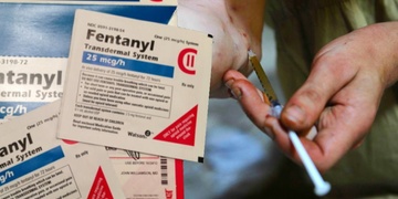 Další muž v Plzni zkolaboval po aplikaci drogy