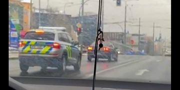 Těžce opilý řidič ohrožoval ostatní na dálnici