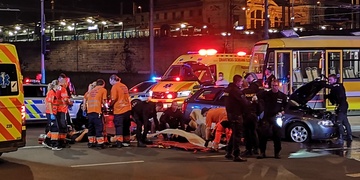 Aktualizace: Vážná nehoda v centru Plzně