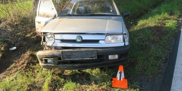 Řidička havarovala a z místa utekla