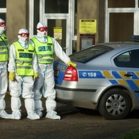 Ebola v Plzni? Pacient s příznaky se přihlásil ve Fakultní nemocnici.