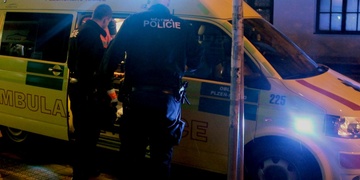 Muže v bezvědomí resuscitovali strážníci