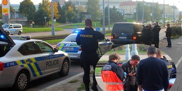 Bitka cizinců na Skvrňanské u CAN