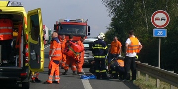 Vrtulník LZS musel od nehody transportovat dokonce tři lidi