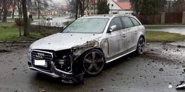 Totálně opilý řidič náklaďáku naboural osobní vůz, ujel a pak havaroval