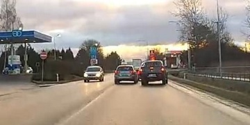 "Pustil za volant své ego!" popsal nám druhý řidič
