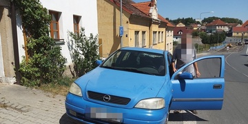 Strážníci zajistili dalšího neřidiče za volantem