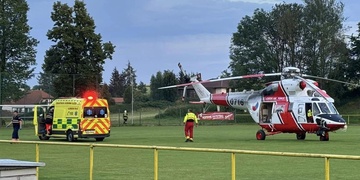 V obrovské úctě děkujeme všem, kteří se podíleli na záchraně života našeho syna