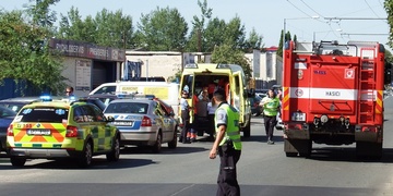V Plzni na Borech auto srazilo malou holčičku