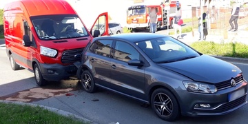 Při zadním střetu byli zraněni dva senioři