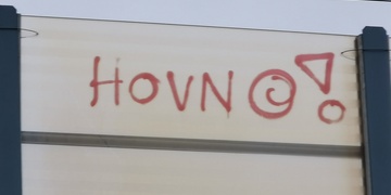 Vandal počmáral viadukt