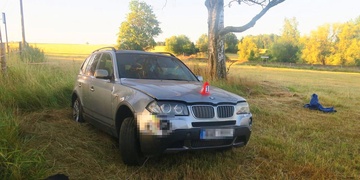 Policisté po nehodě zjistili, že řidič je těžce opilý i zfetovaný