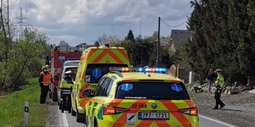 Žačka autoškoly vjela do boku kamionu