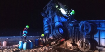 Dálnici D5 uzavřela nehoda kamionu