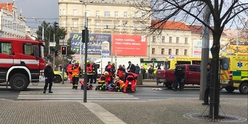 Opilý Ukrajinec vstoupil před auto na červenou