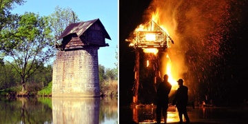 Slavná chaloupka na pilíři včera večer shořela