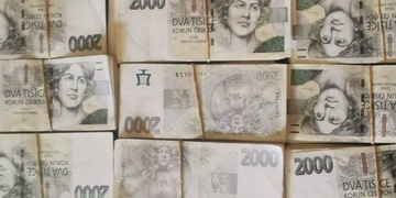 Muž naletěl na nabídku výhodných investic a přišel o osm set tisíc korun