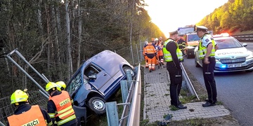 Dvě nehody na dálnici D5 během půl hodiny