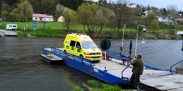 Záchranáři vyplouvali za pacientem