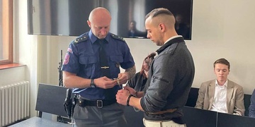 Teprve čtrnáctiletou dívku zfetoval pervitinem a pak ji "prodal" na sex nejméně čtyřiceti mužům