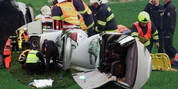 Vážná nehoda u Touškova