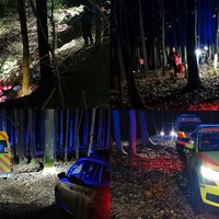 Stroj i tělo zaklíněné pod ním nalezla v hluboké strži rodina