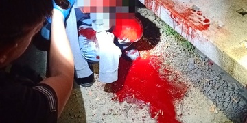 Muž byl nalezen v tratolišti krve