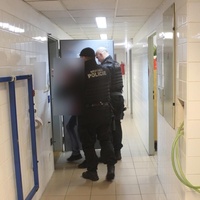 Pacient v ordinaci napadl zdravotnický personál