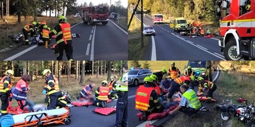 Při střetu s autem byl zraněn řidič motocyklu i jeho spolujezdec