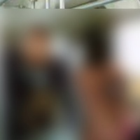 Nahá žena řádila na Slovanech v autobusu
