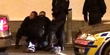 Dnes v noci: Další policejní honička za ujíždějícím feťákem