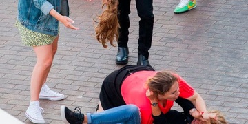 Čtveřice žen se porvala kvůli milenci