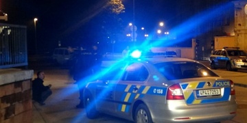 Rvačka v Plaze na diskotéce, záchranáři odvezli jednoho zraněného