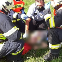 Další autem sražená holčička