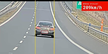 Řidič to trochu přehnal s rychlostí, naměřili mu 209 km/h