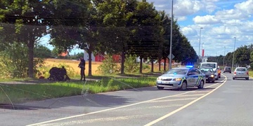 Muže s nožem policisté zpacifikovali pomocí taseru