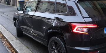 Tři střety za dvě hodiny, poslední dokonce s tramvají