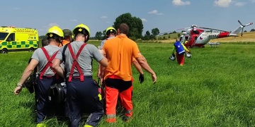 Havárie parašutisty, muž utrpěl vážná zranění