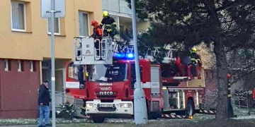 Rvačky, mejdany a pokusy o sebevraždy