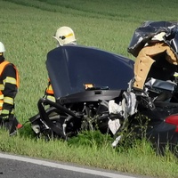 Řidič osobního vozu nepřežil střet s kamionem