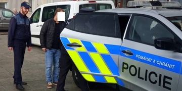 Cizinec u nás žil tři čtvrtě roku nelegálně