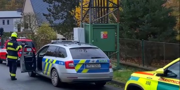 V ohořelém bytě byla nalezena mrtvá žena