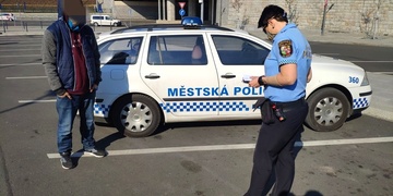 Hledaného objevili na nádraži