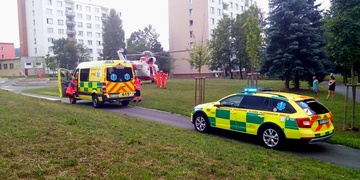 Sražená cyklistka a chodkyně