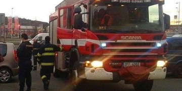 V OC Olympia unikal plyn