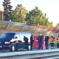 Po střetu motorkář zemřel a druhý účastník nehody ujel