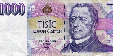 Prostitutka platila falešnými penězi, údajně je dostala za sex