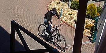 Poznáte zloděje kola z Roudné?